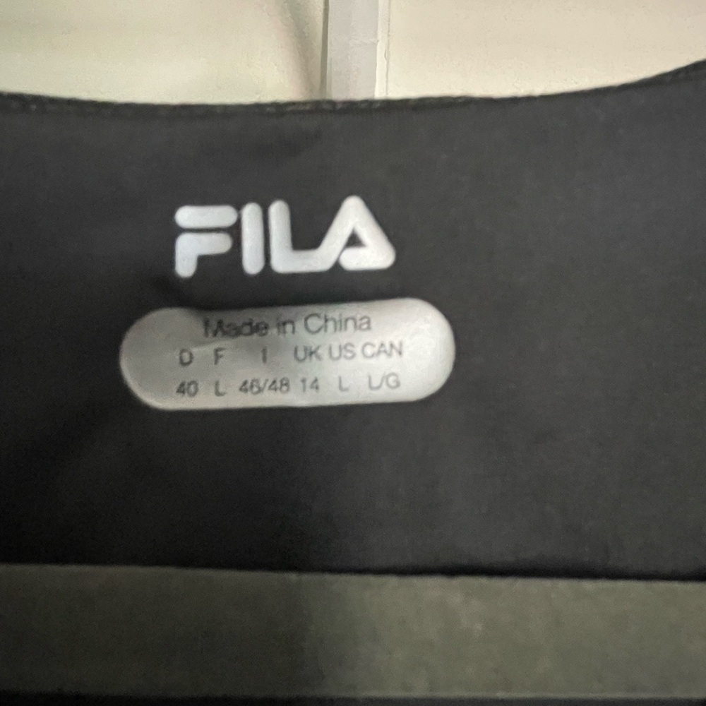 FILA women’s athletic top - Picture 3 of 3